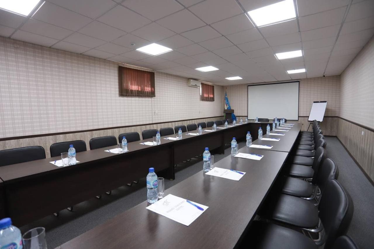 Byond Hotel Ташкент Екстер'єр фото