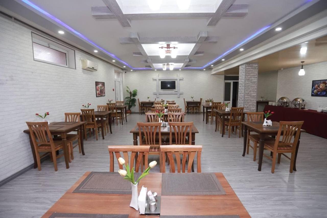 Byond Hotel Ташкент Екстер'єр фото