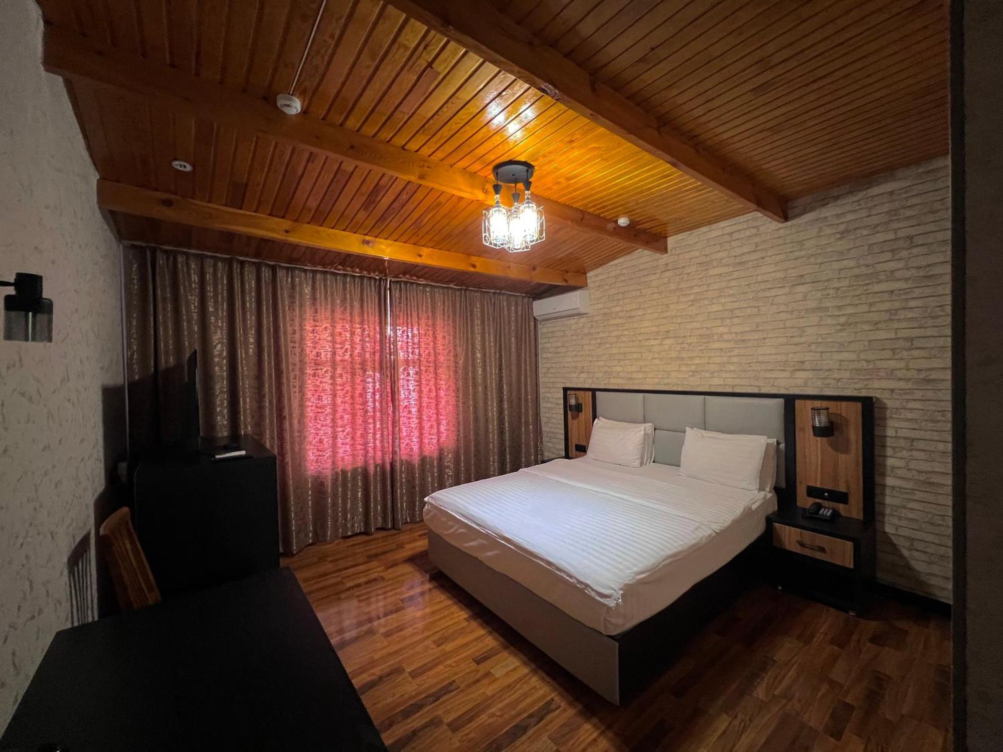 Byond Hotel Ташкент Екстер'єр фото